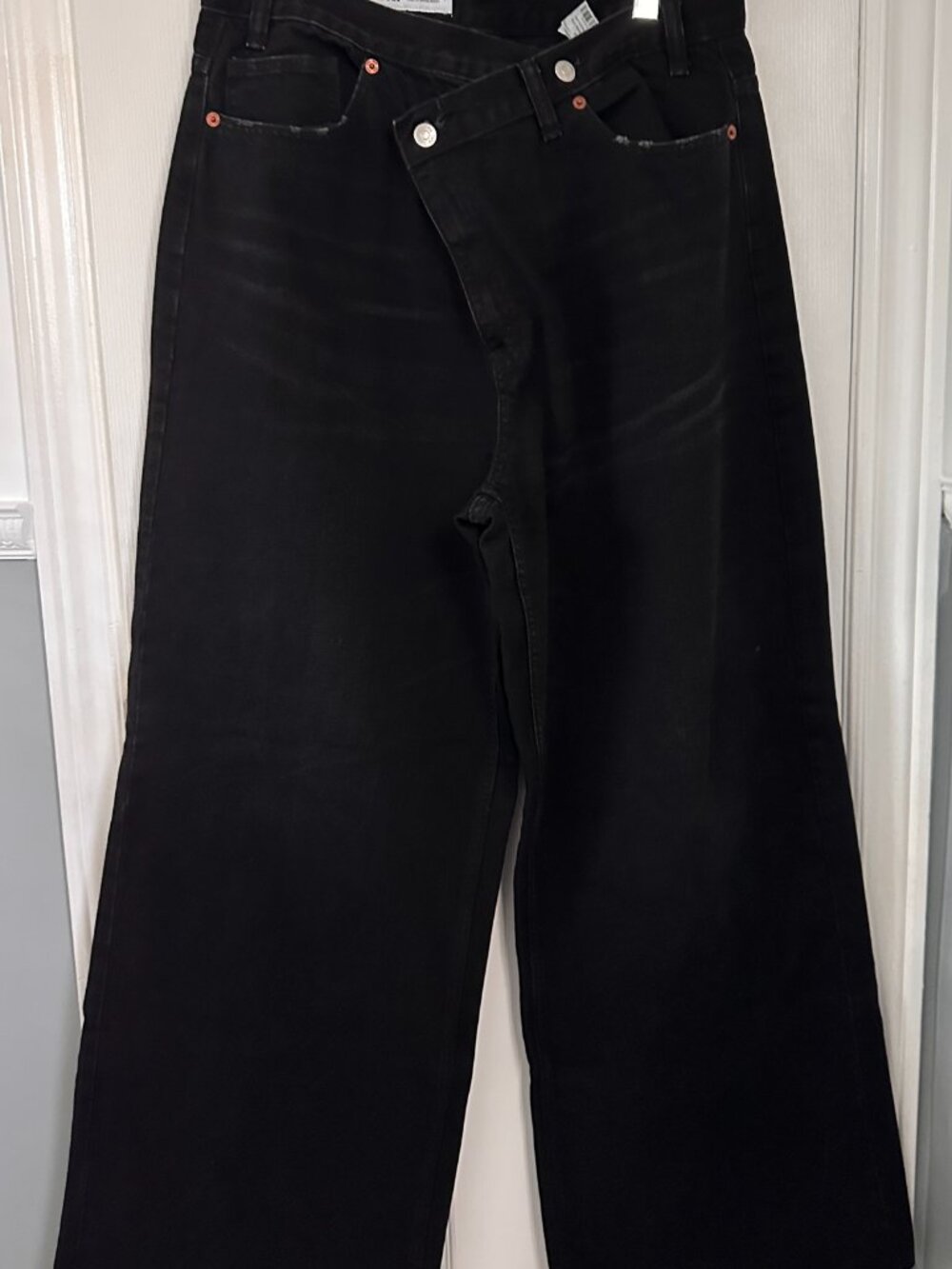 Zara Wide Leg Asymmetric Zip Jeans